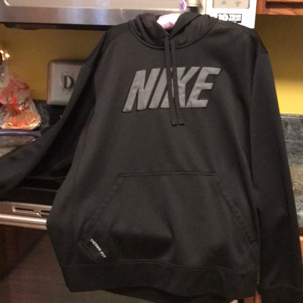 NWOT Black Nike Hoodie—w/o zipper